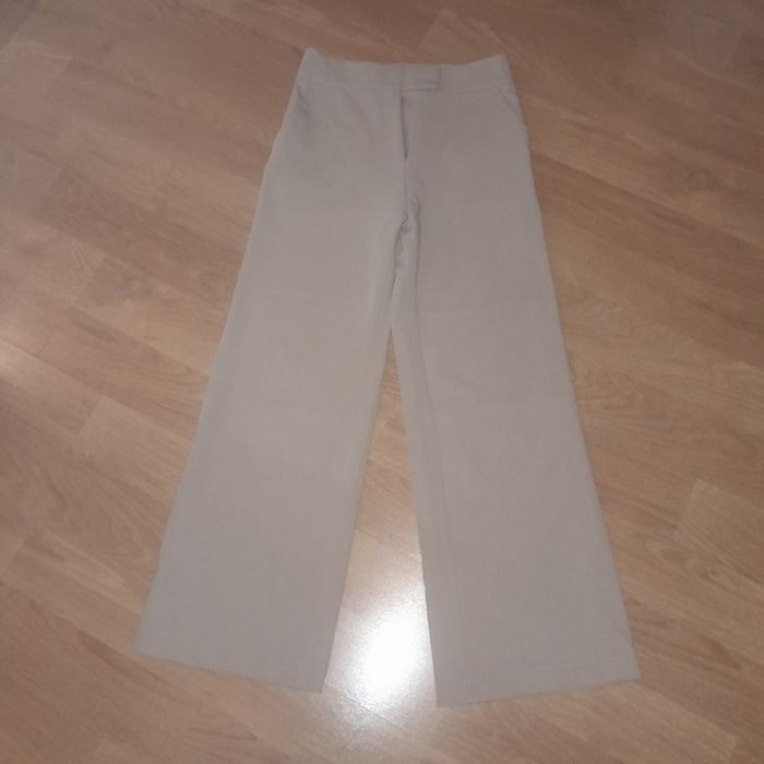 Штани жіночі класичні нові