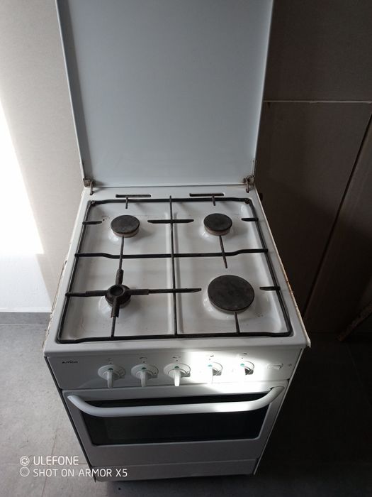 Sprzedam kuchenkę gazową