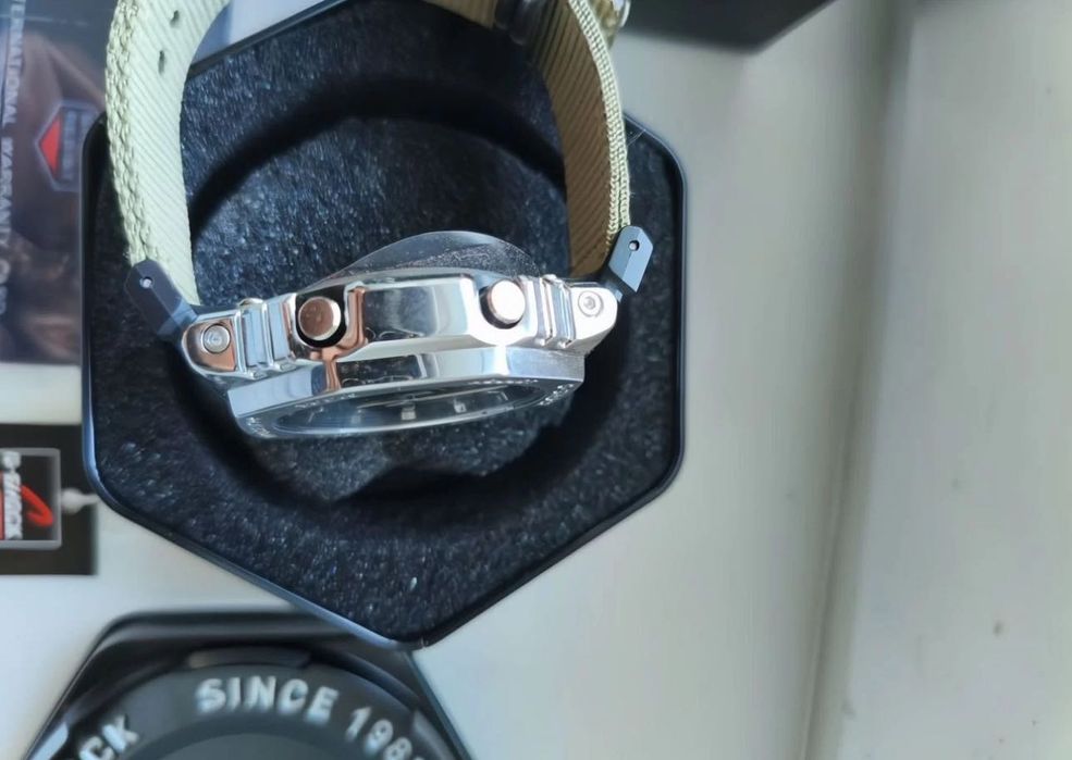 Наручные часы Casio G-Shock GM2100C