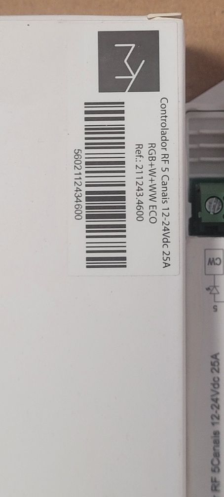 5 CONTROLADORES RGB-CCT (5 canais) + 5 Comandos RF + 1 Control. Wifi