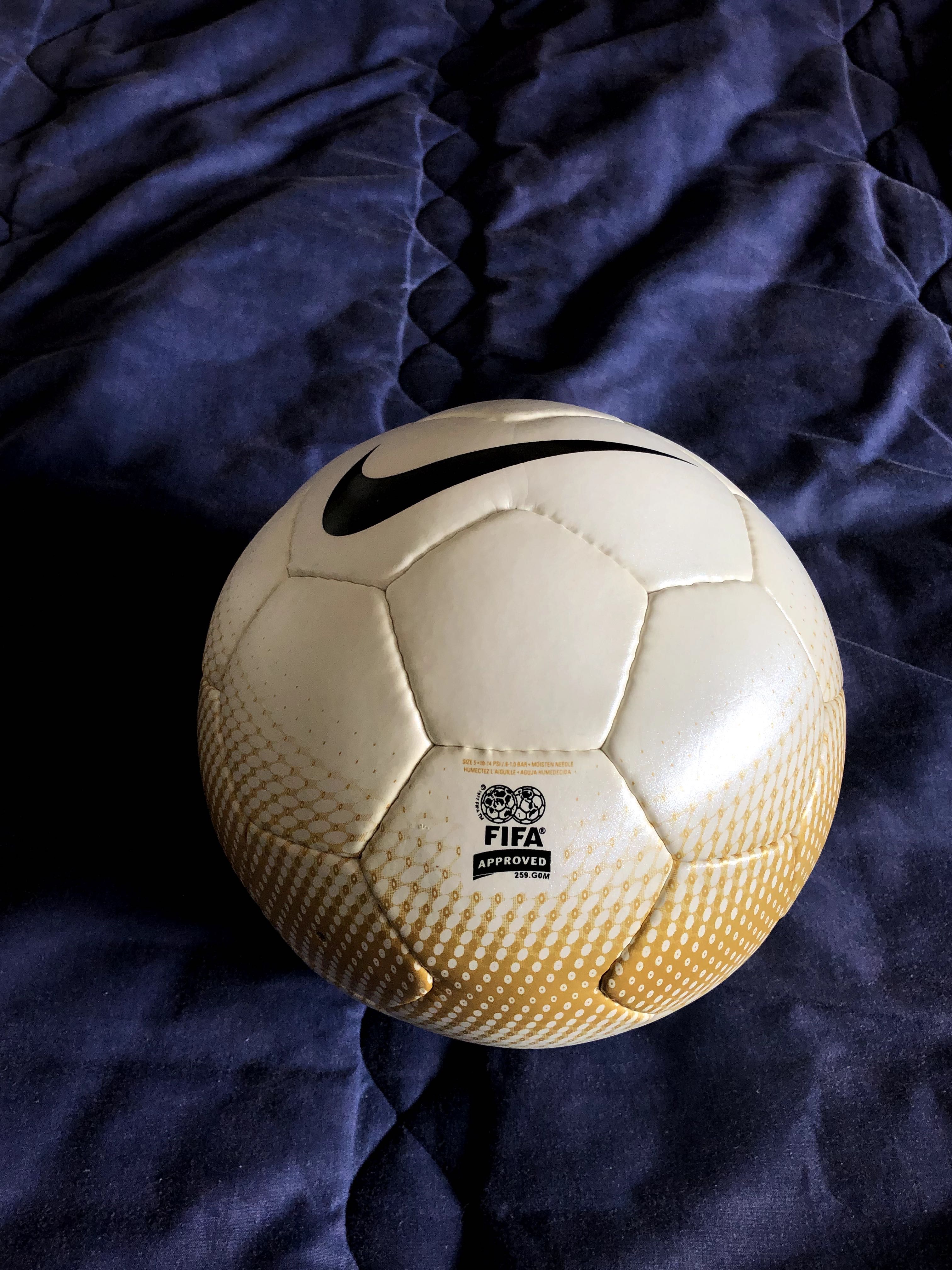 Bola Nike Joga Bonito (Official Match Ball)