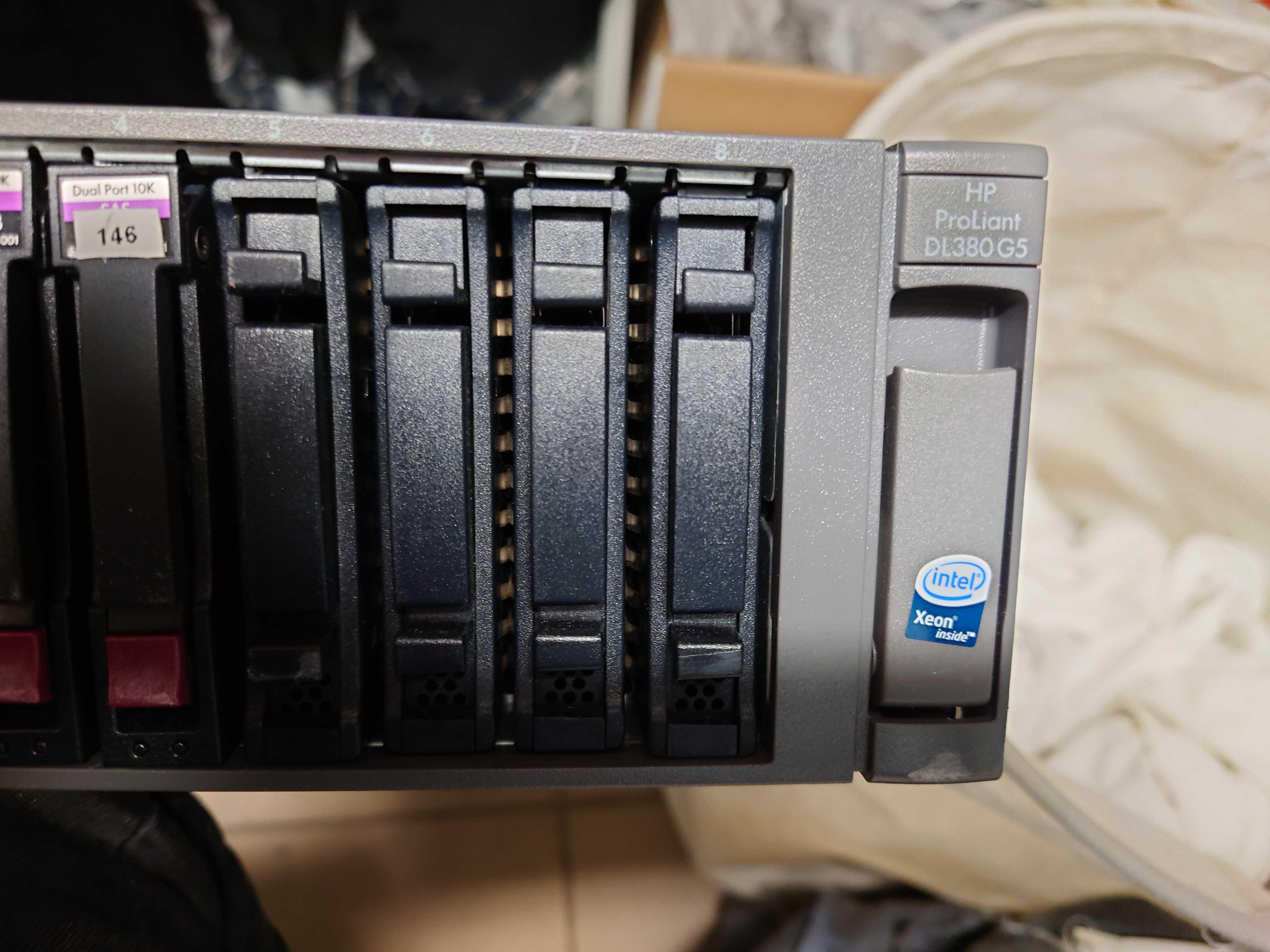 Dwa Serwery HP Proaliant G5 - dwa procesory 3.3Ghz, 4 dyski sata, 8GB