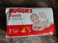 Подгузники фирмы HUGGIES