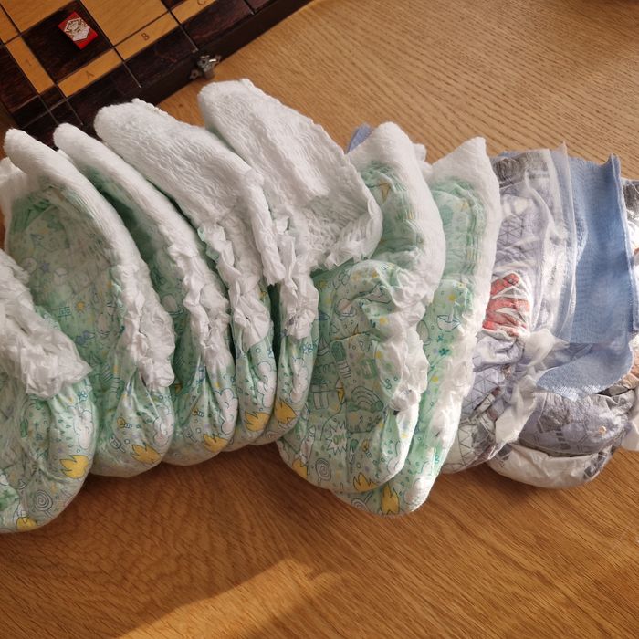 Pieluchomajtki dziecięce rozm 6