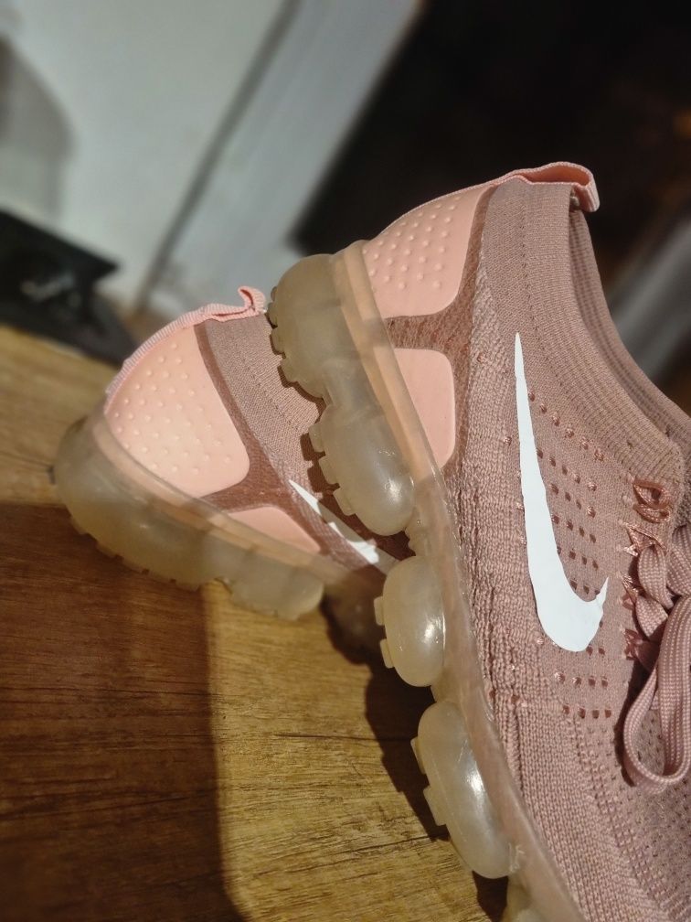 NIKE buty damskie AIR VAPORMAX  R.41