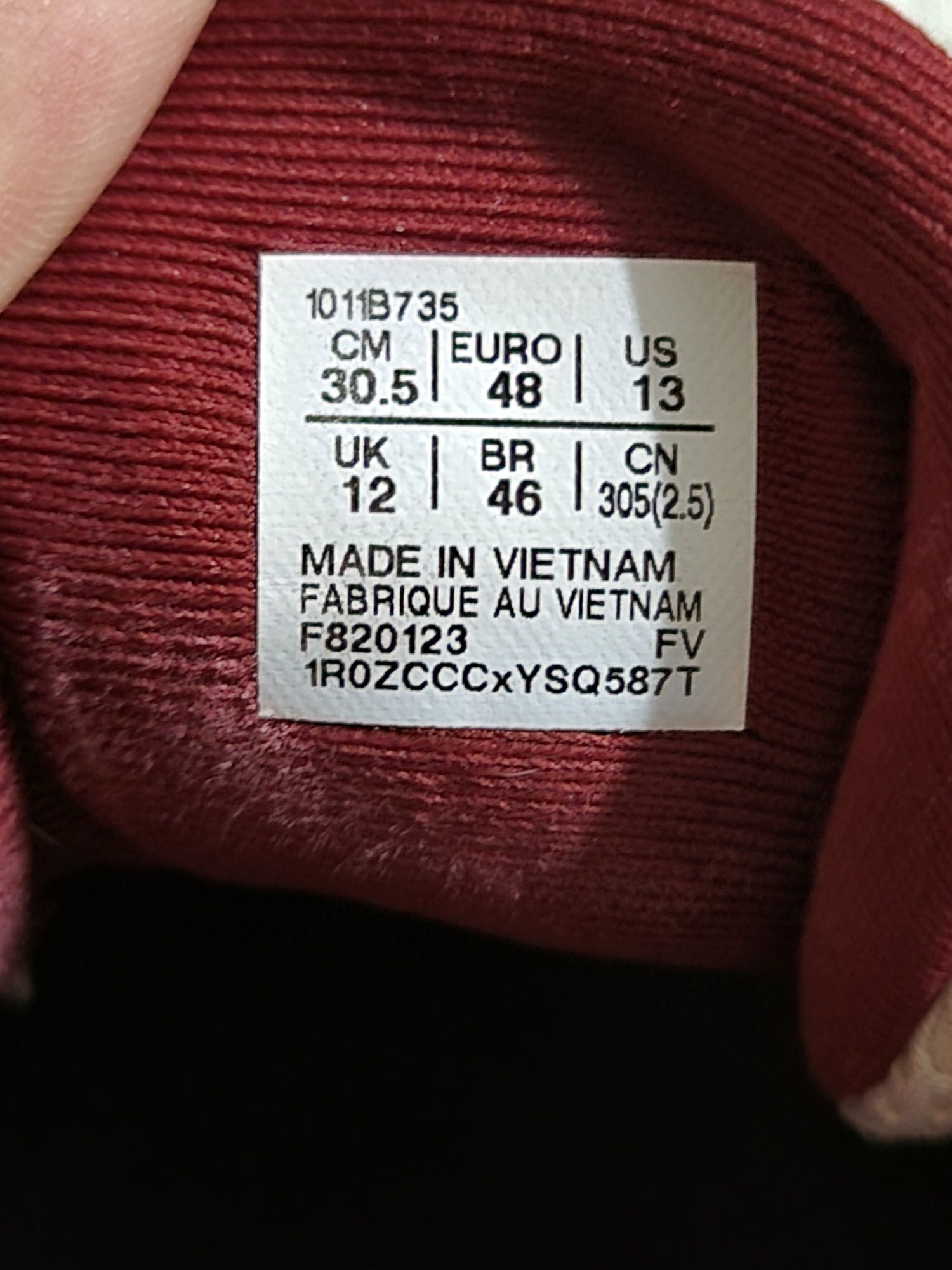 Оригінал 100% чоловічі кросівки asics gt 2000 11 euro 48