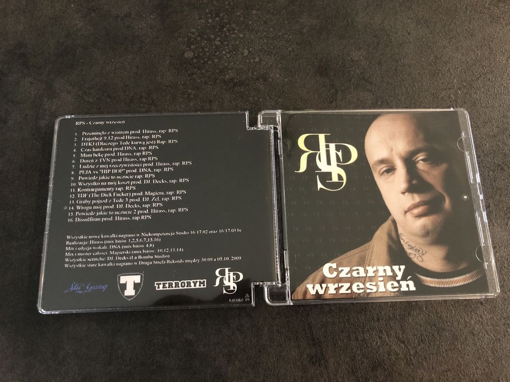 Peja Czarny Wrzesień pudełko jewel box