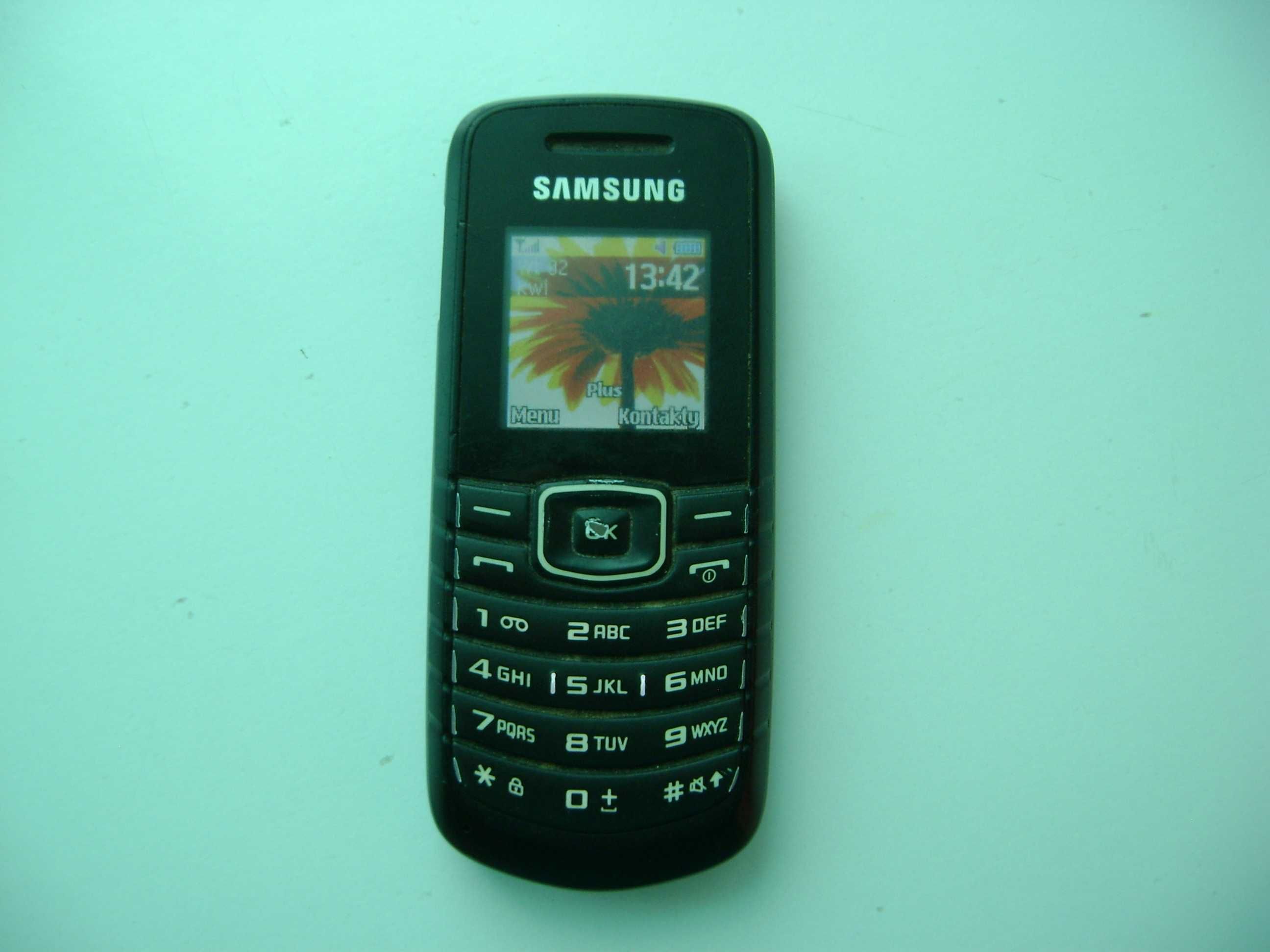 telefon samsung E 1080i sprawny bez simloka