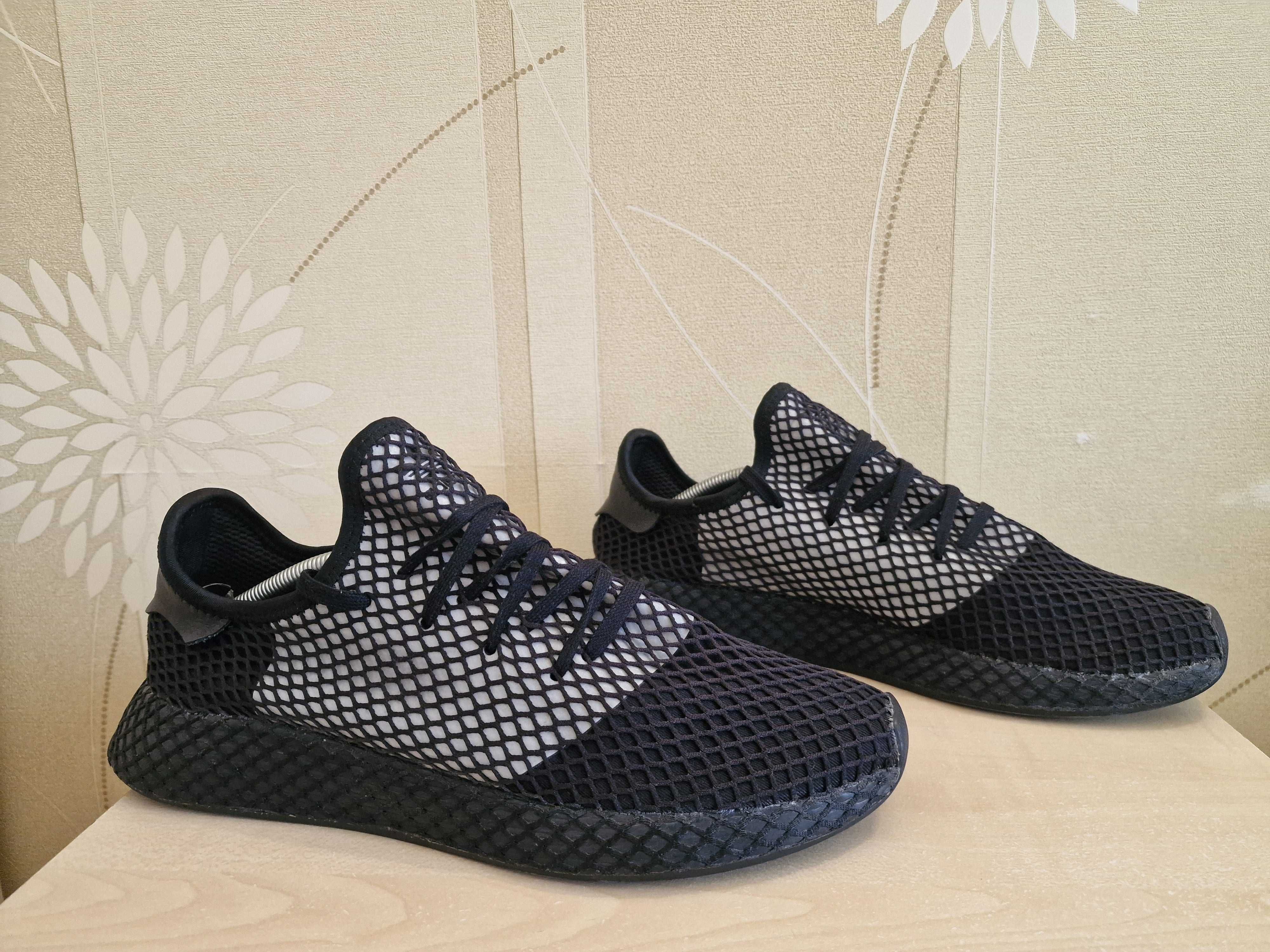 Кросівки Adidas Deerupt Runner оригінал розмір 46 2/3