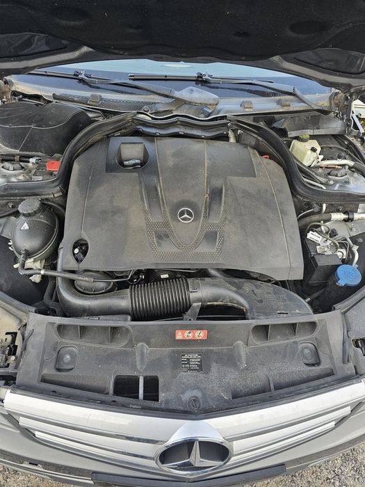 Motor Mercedes w204 OM646.811