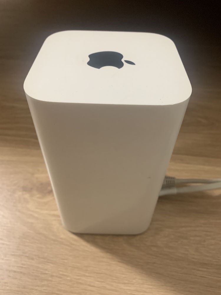 Wifi роутер Apple AirPort Extreme A1521