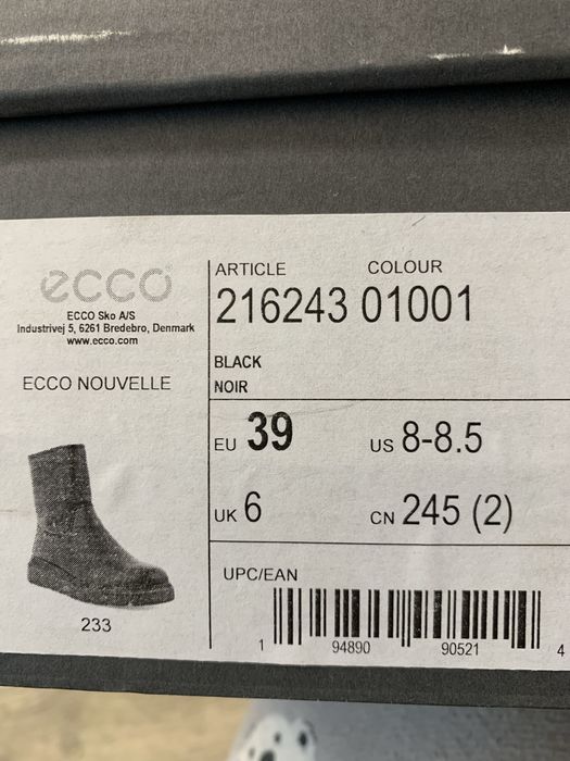 Зимові шеіряні черевики ecco  39 розміру