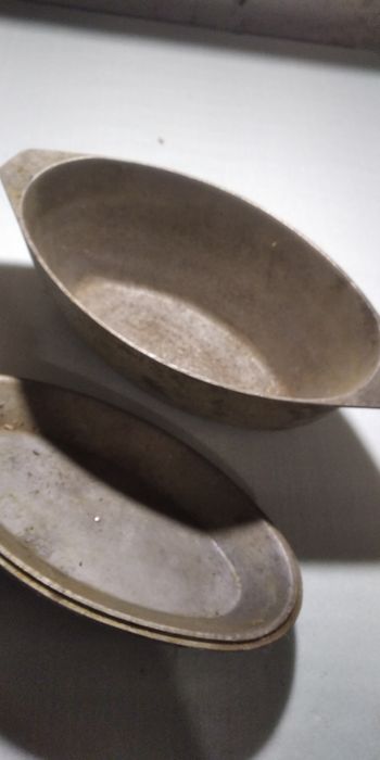 Чугунна жаровня, пательня