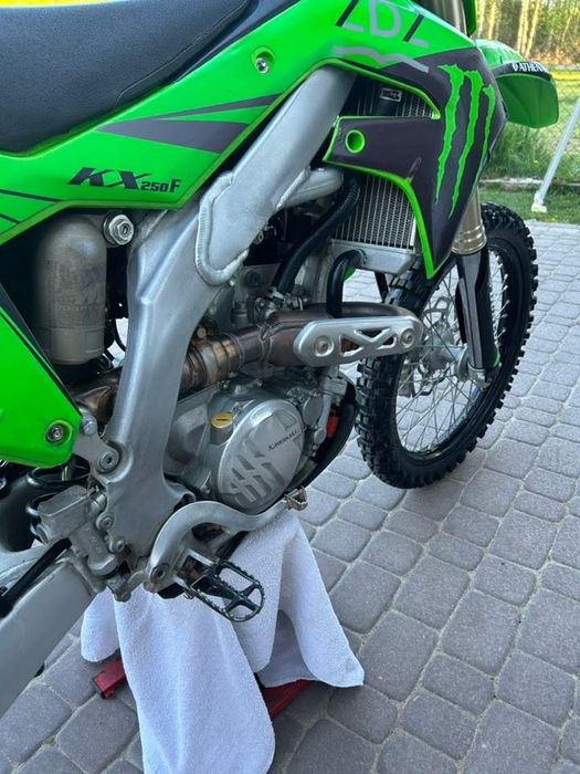Kawasaki kx250 23 I KXF KTM YZF CRF RMZ I