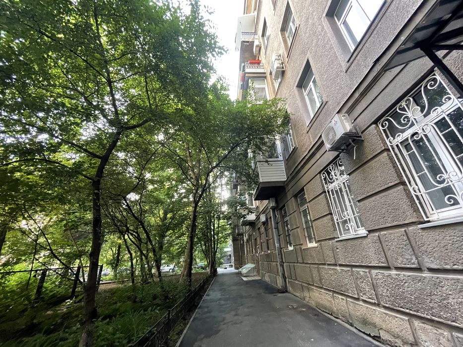 Продаж 3-к кв Богомольця 7/14 М Арсенальна Палац Спорту