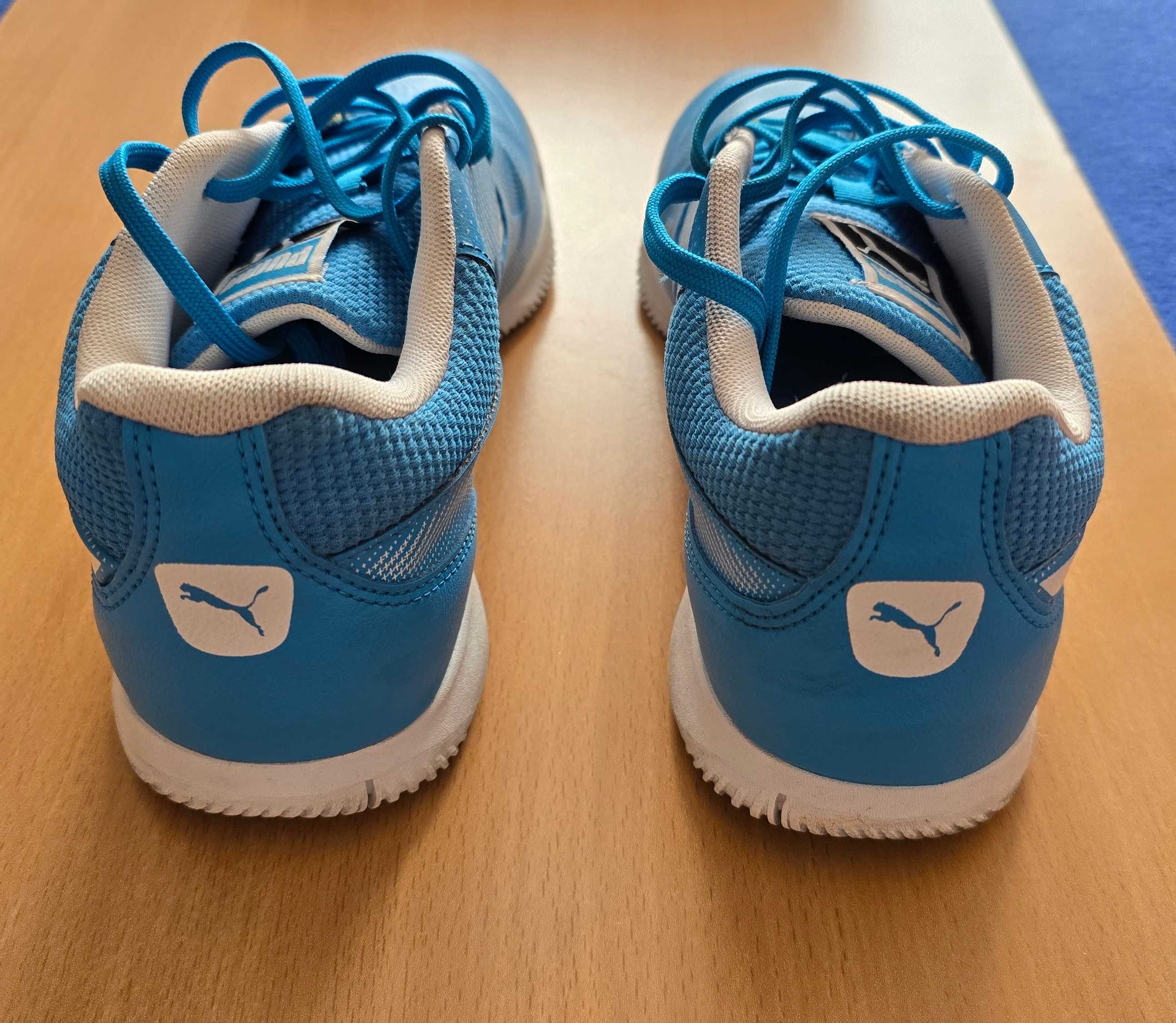 Buty piłkarskie, halowe, Puma Truco - rozmiar 40,5 (stopa 26 cm)