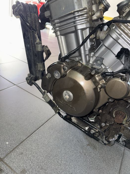 Motor Africa Twin XRV 750 RD04