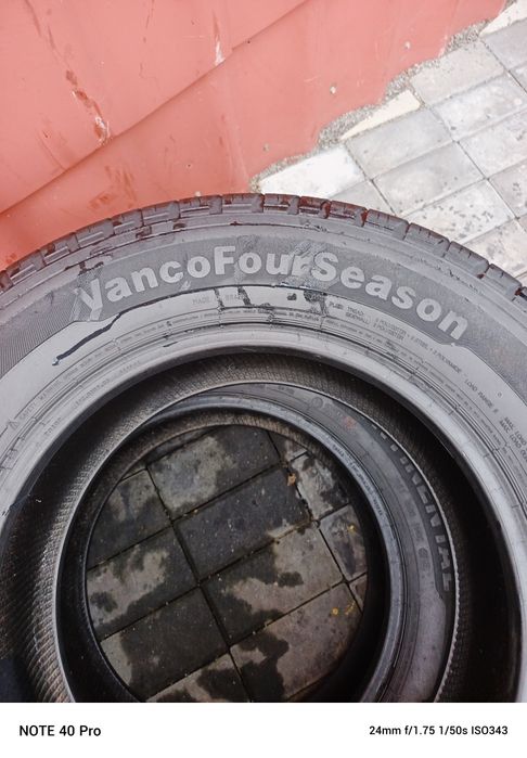 Opony 235/65/16c Continental Vanco Four season