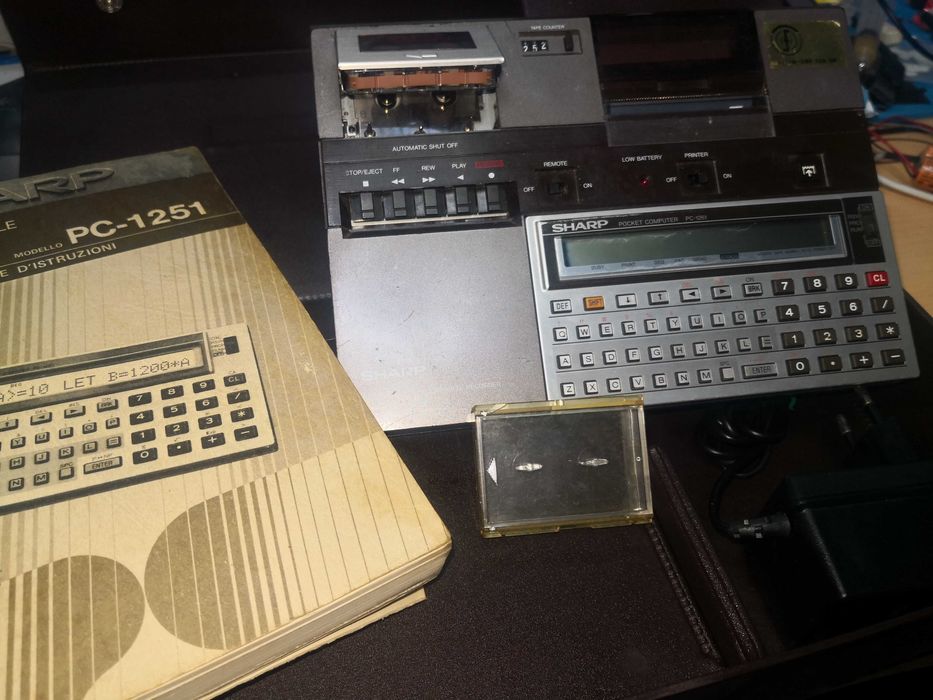 Computador Sharp CE-125 + PC-1261