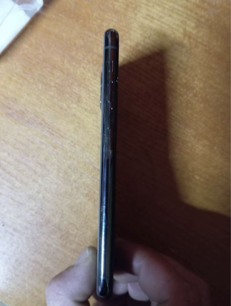 iPhone 11 pro на 512 gb повністю робочий