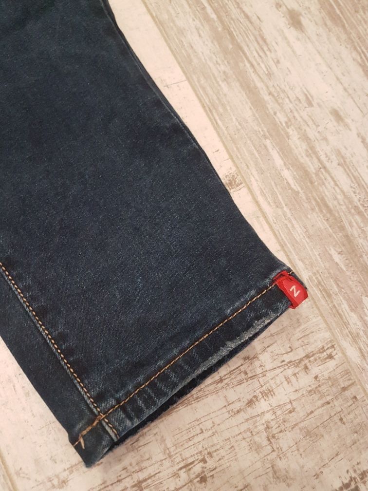 Spodnie jeans damskie