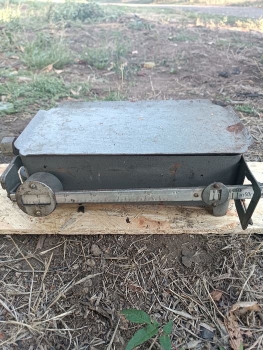 весы на пять кг  цена 450грн.