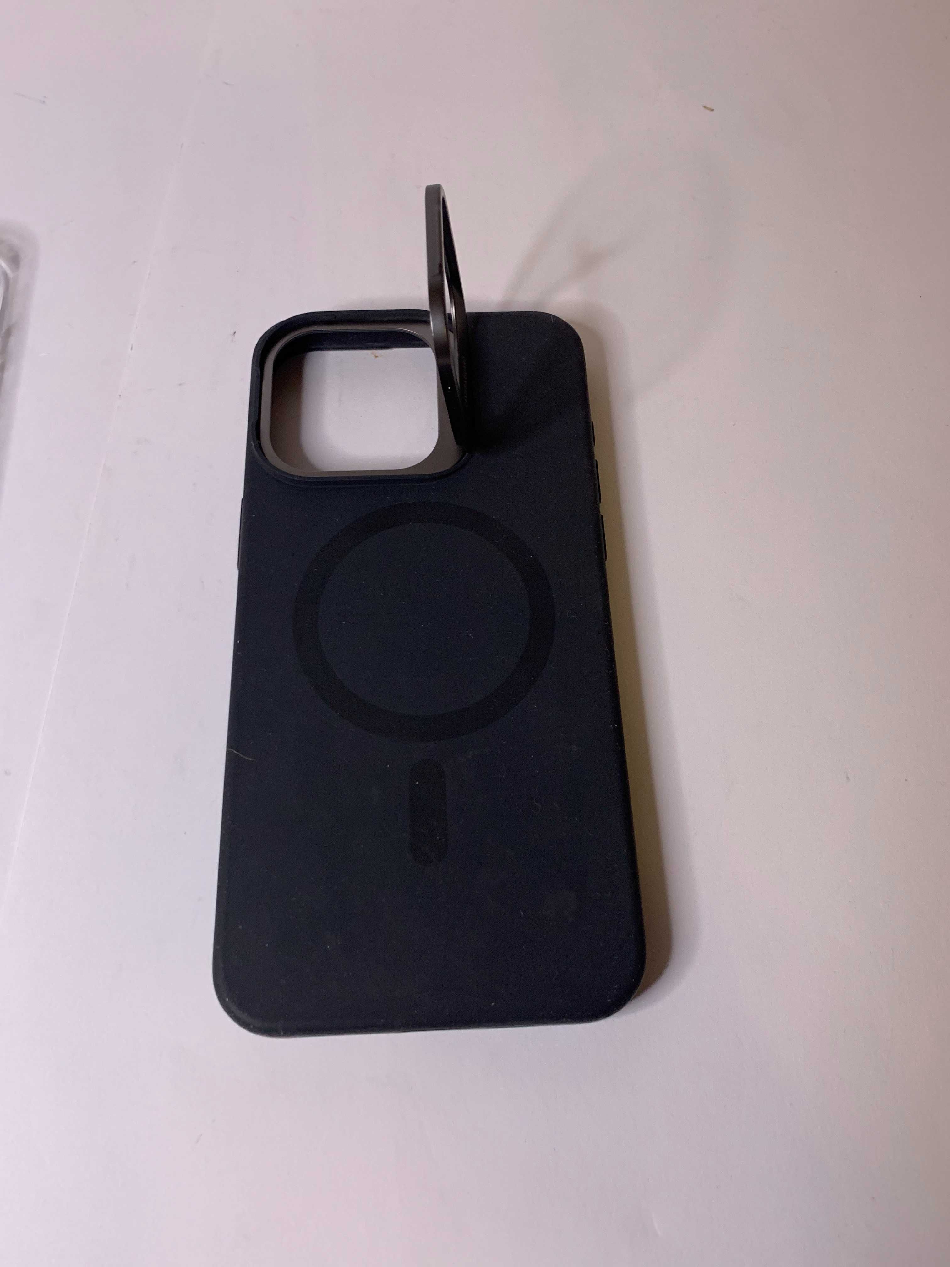 etui iphone 15 pro max z podporka