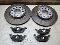 Tarcze + klocki przód BOSCH 280mm Leon II Touran Audi A3 8P Octavia II