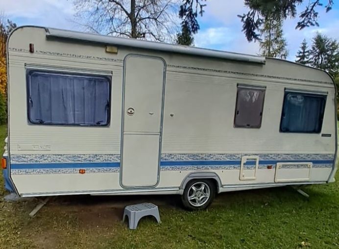 Adria Unica 502 super stan markiza