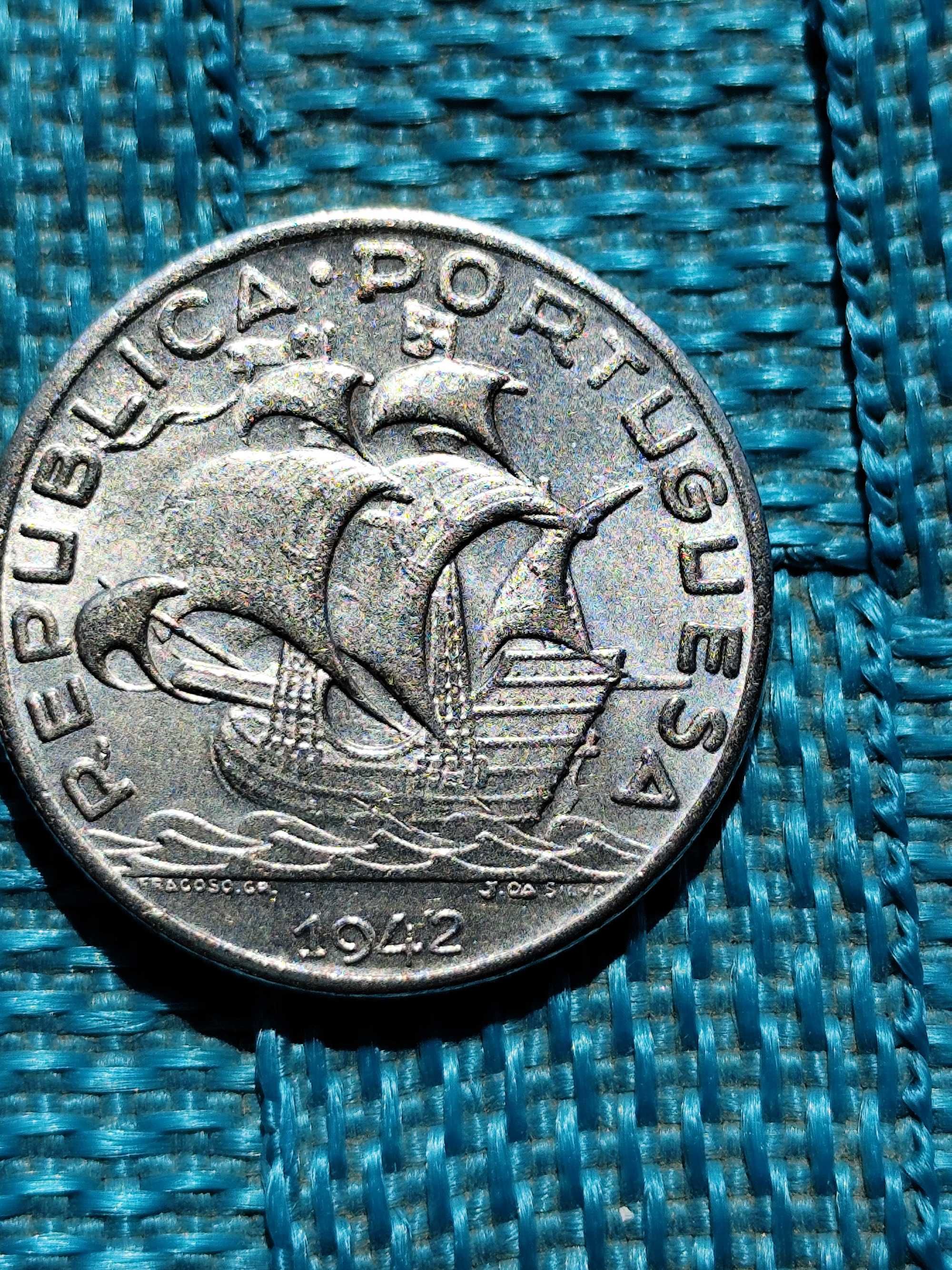 Vendo moeda 10 escudos 1942 mbc em réplica.
