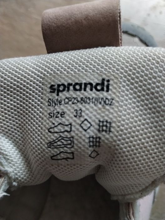 Buty sportowe Sprandi r33
