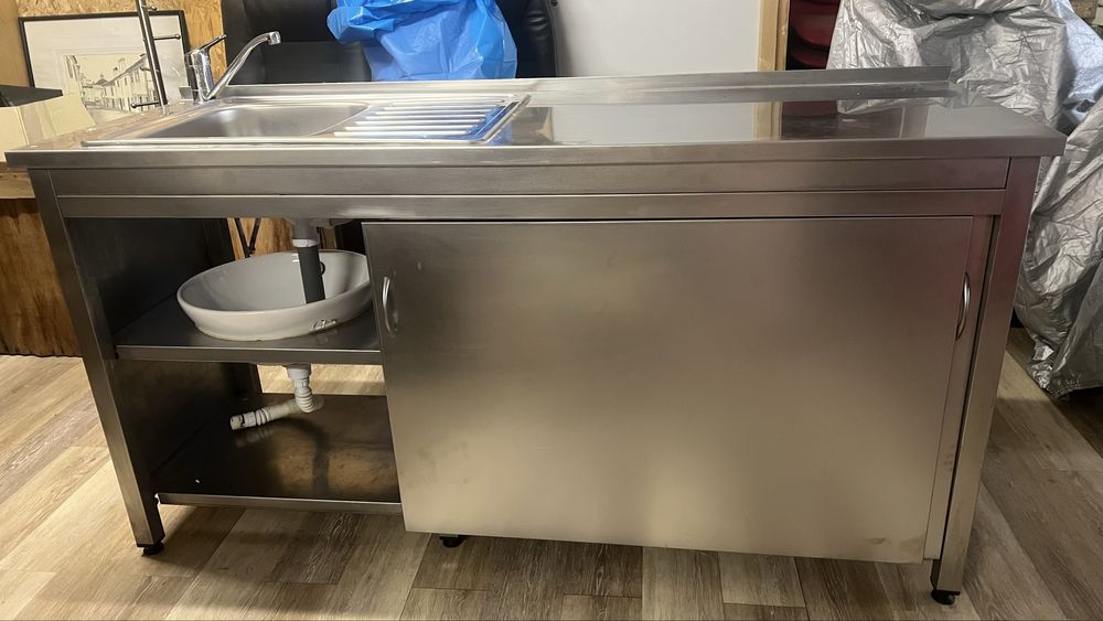 Bsncada inox com lava loiça e torneira