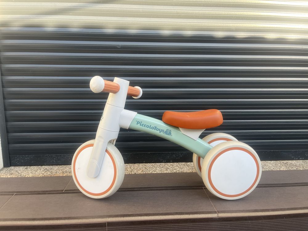 Triciclo criança