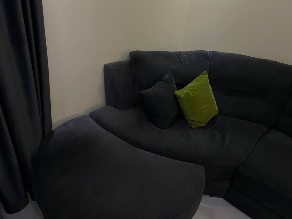 Продам кутовий диван Б/У ,гарний стан.