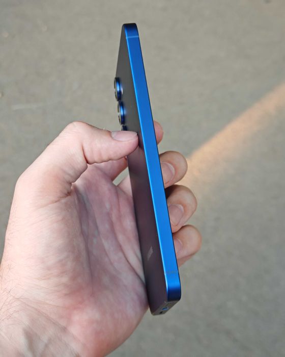 Samsung s25 + plus 12/256 с коробкой, глобал