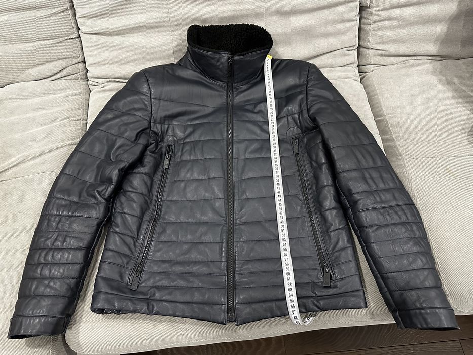 Шкіряна зимова чоловіча куртка