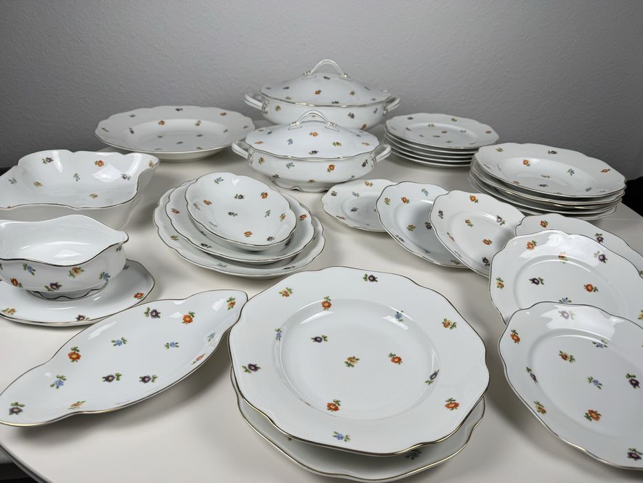 Serwis obiadowy Rosenthal Selb Germany - motyw kwiatowy ze złoceniami