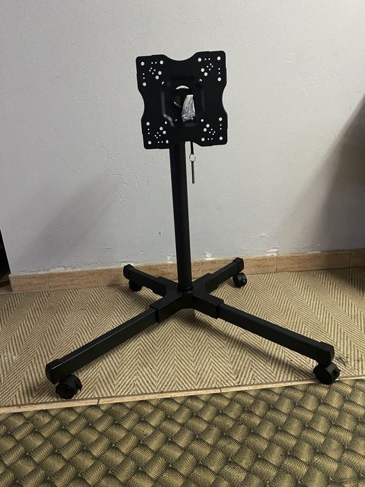Suporte móvel giratório televisores