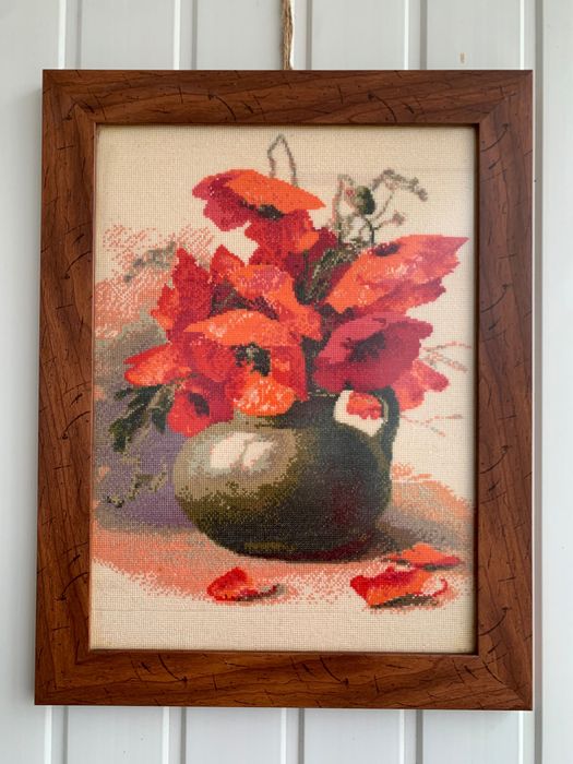 Вишивана картина Маки в горщику