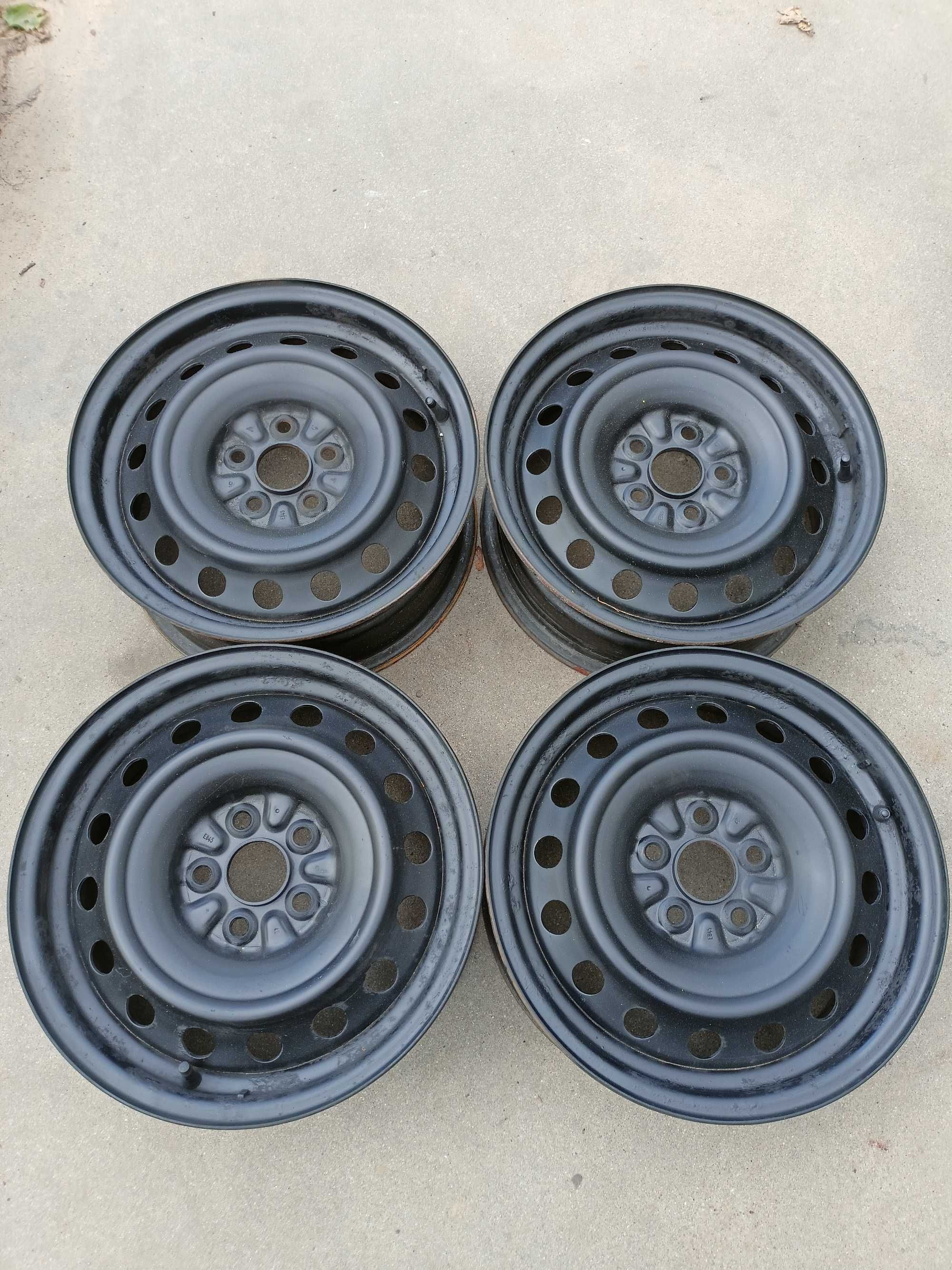 45 felgi orginalne stalowe 15 toyota 5x100, ET39