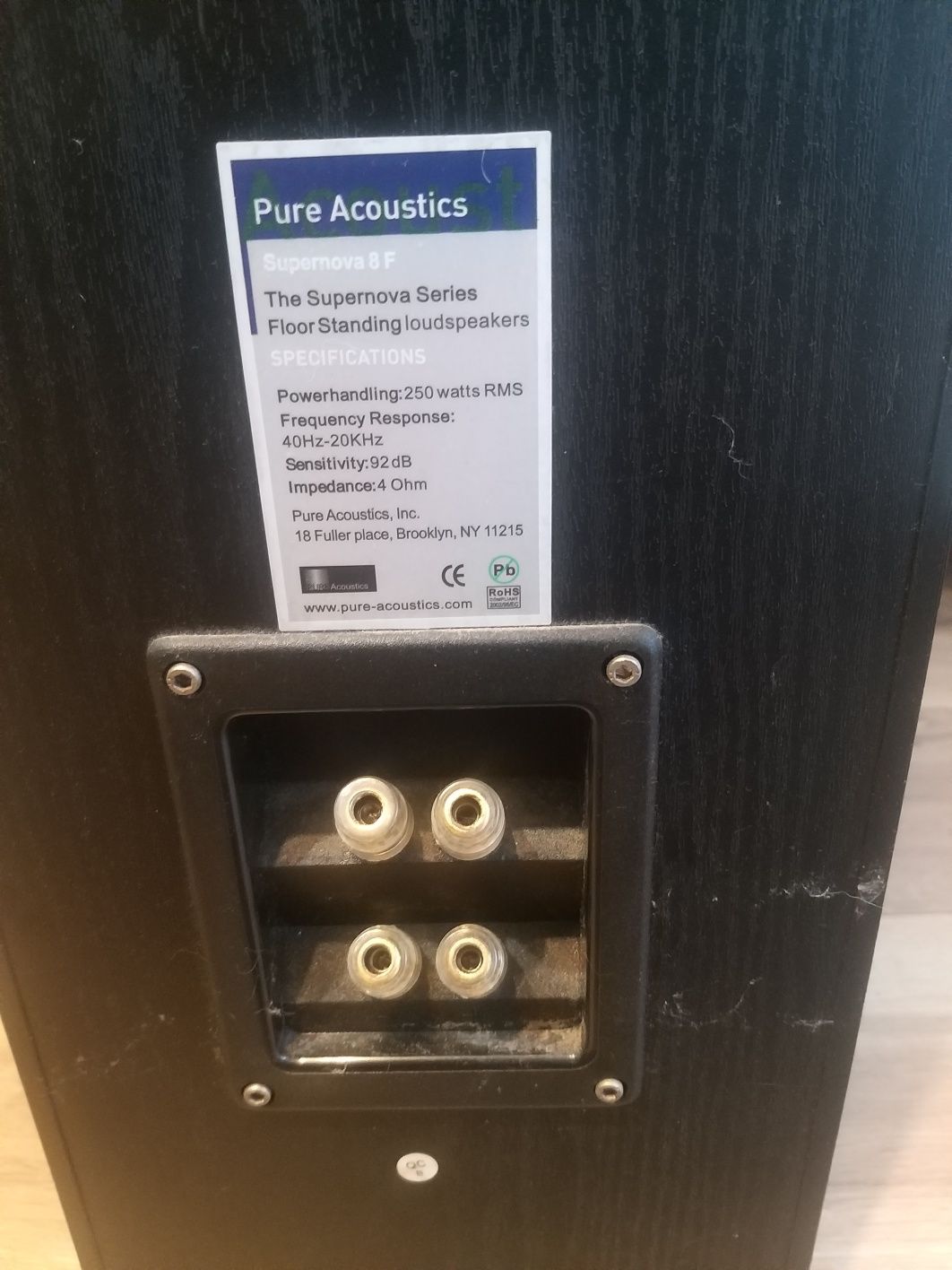 Kolumna podłogowa Pure Acoustics Nova 8
