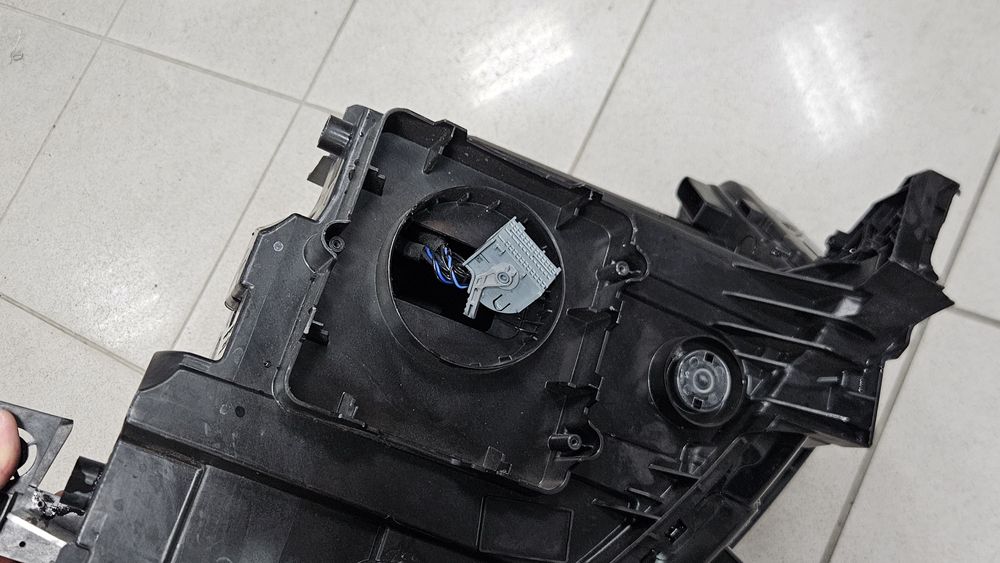 Reflektor lewy przód Opel Mokka B IntelliLux LED Lampa Matrix