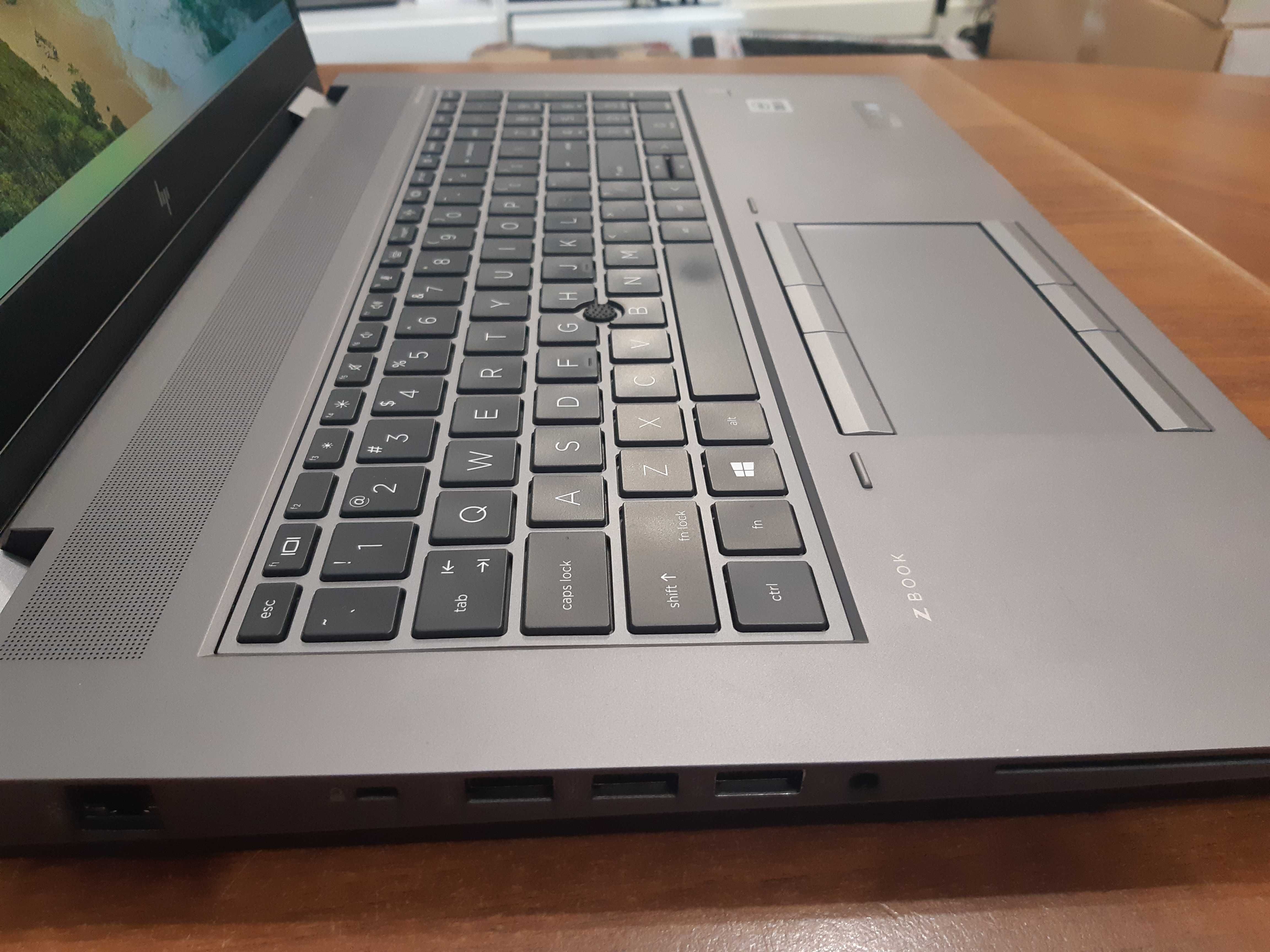 HP Zbook Fury 17 G7 i9-10885h 128gb RAM 2tb nvme Nvidia RTX 3000 FV23%