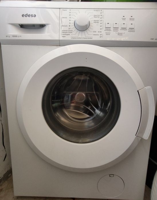 Máquina de lavar edesa