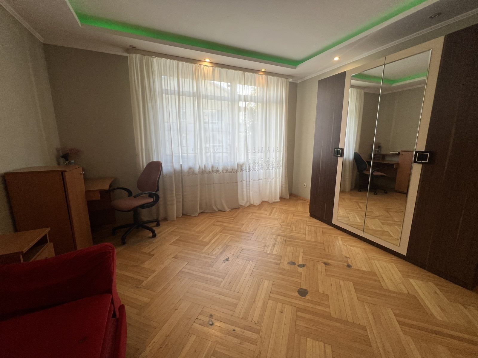 Продаж 2-кімнатної квартири Львів вул. Трак Глинянський ( Личаківська)
