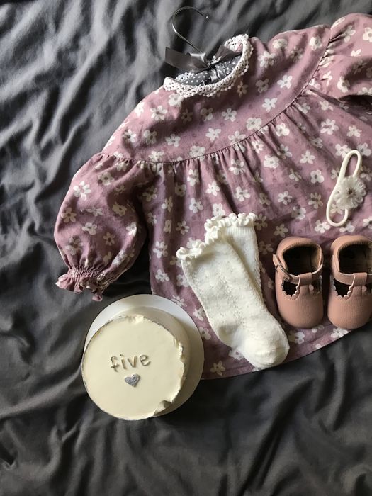 платье на девочку 6-9 мес