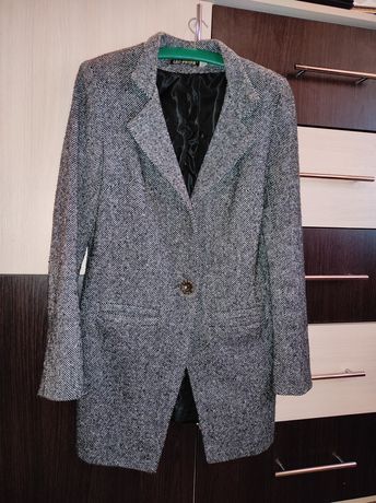 Женское пальто классика размер М