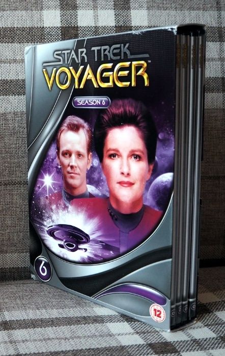 Star Trek Voyager - Sezon 6 (7xDVD)