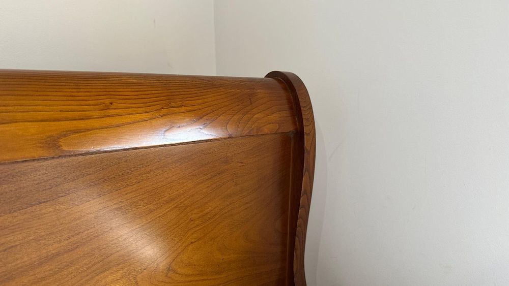 Cama cerejeira 2m x 0,86m  x 0,36m (C x L x A)