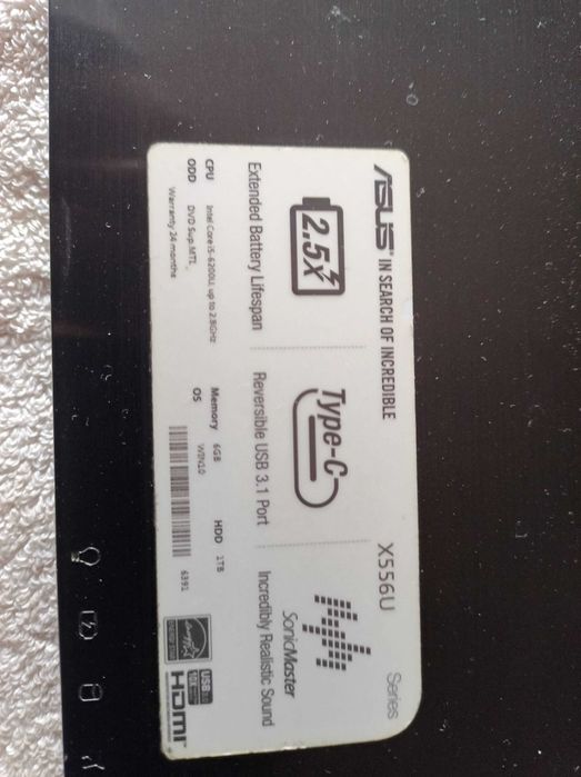 portatil ASUS X556U